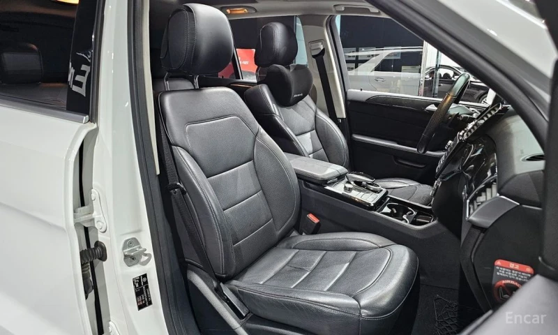 Mercedes-Benz GLE 350, снимка 10 - Автомобили и джипове - 53239669