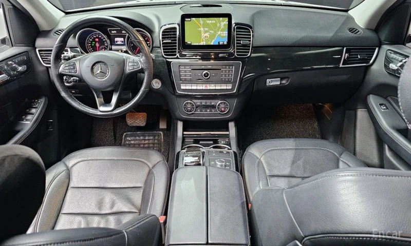 Mercedes-Benz GLE 350, снимка 7 - Автомобили и джипове - 53239669