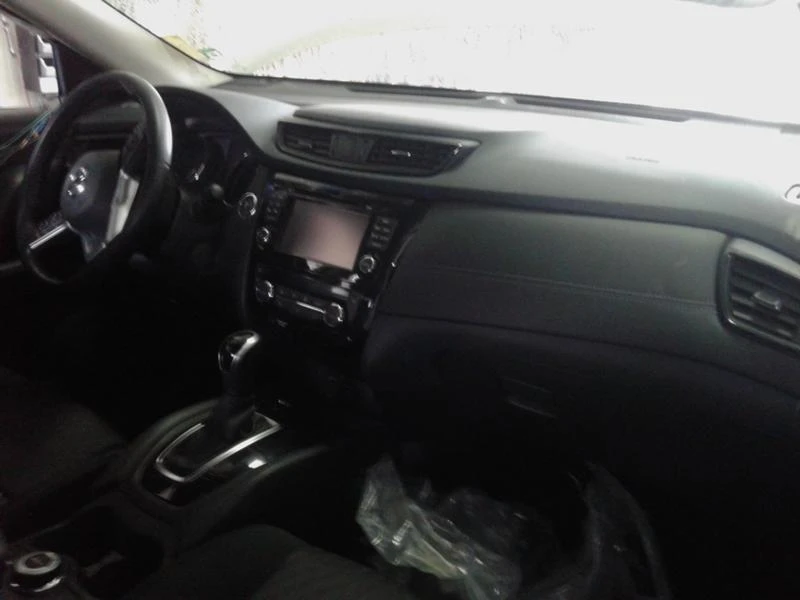 Nissan X-trail 2.0dzi, снимка 4 - Автомобили и джипове - 28462704