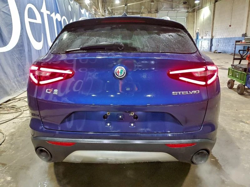 Alfa Romeo Stelvio  - изображение 6