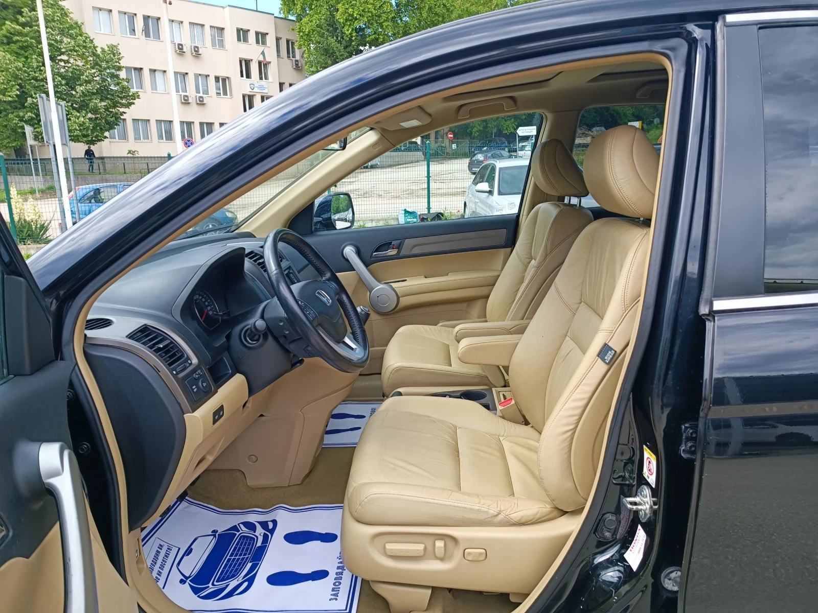 Honda Cr-v 2.0i-150кс-ШВЕЙЦАРИЯ-РЪЧКА-4Х4-ДИСТРОНИК-FULL  - изображение 9
