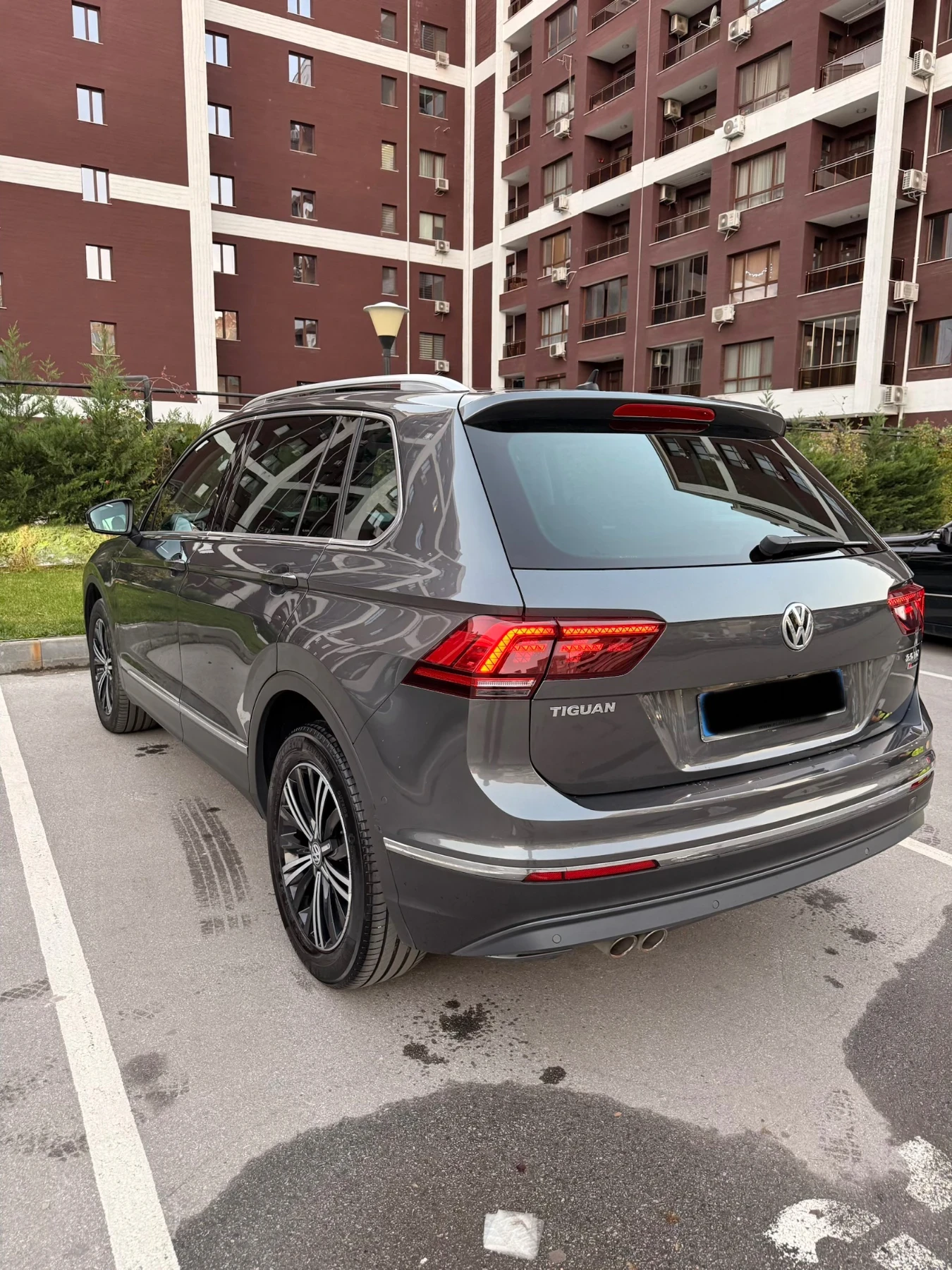 VW Tiguan 4Motion/Digital/Assist/PANO/FullLED/KEYGO | Mobile.bg � ����������� 4
