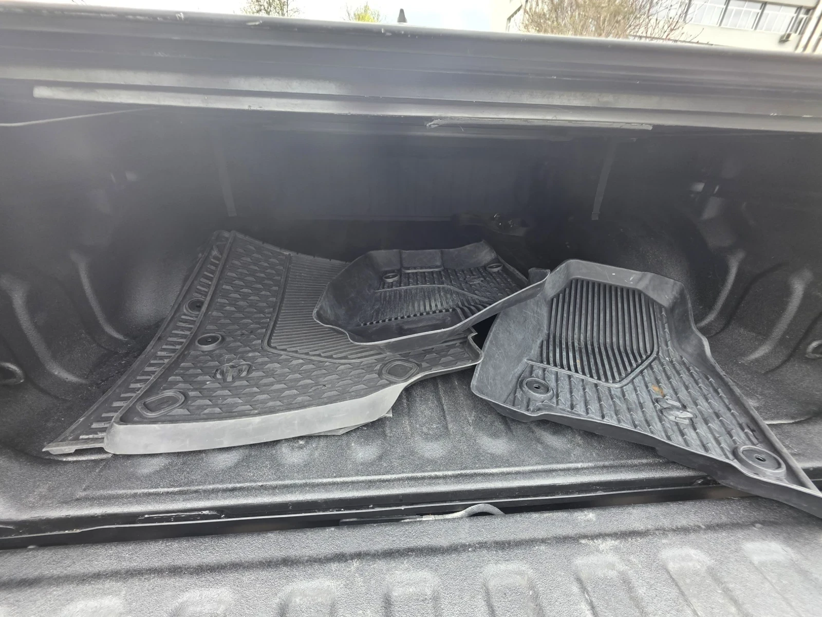 Dodge RAM 1500 5.7 LARAMIE , снимка 16 - Автомобили и джипове - 54348268