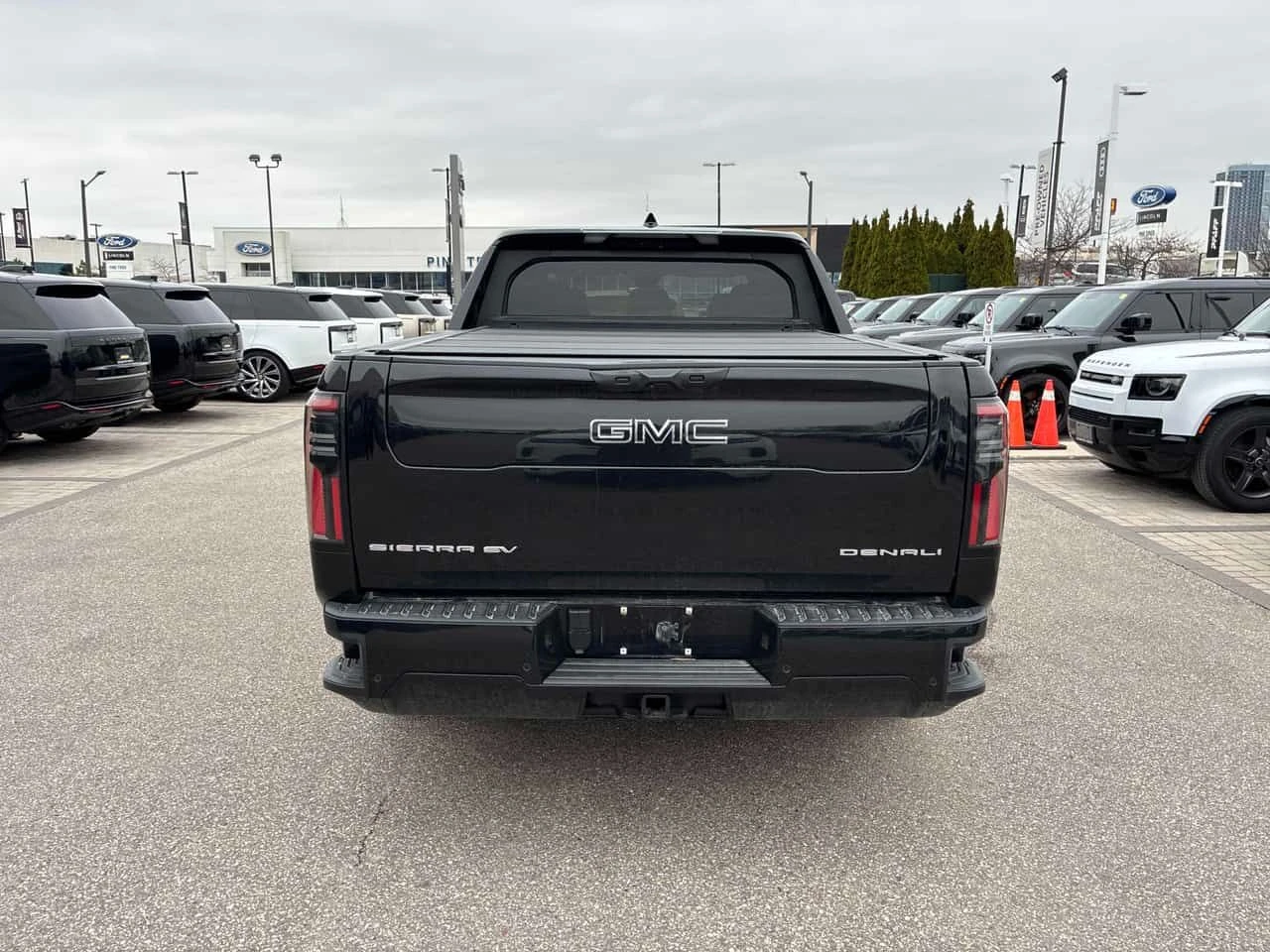 Gmc Sierra * Max Range Denali* PANO* KEYLESS* �������*  | Mobile.bg � ����������� 4
