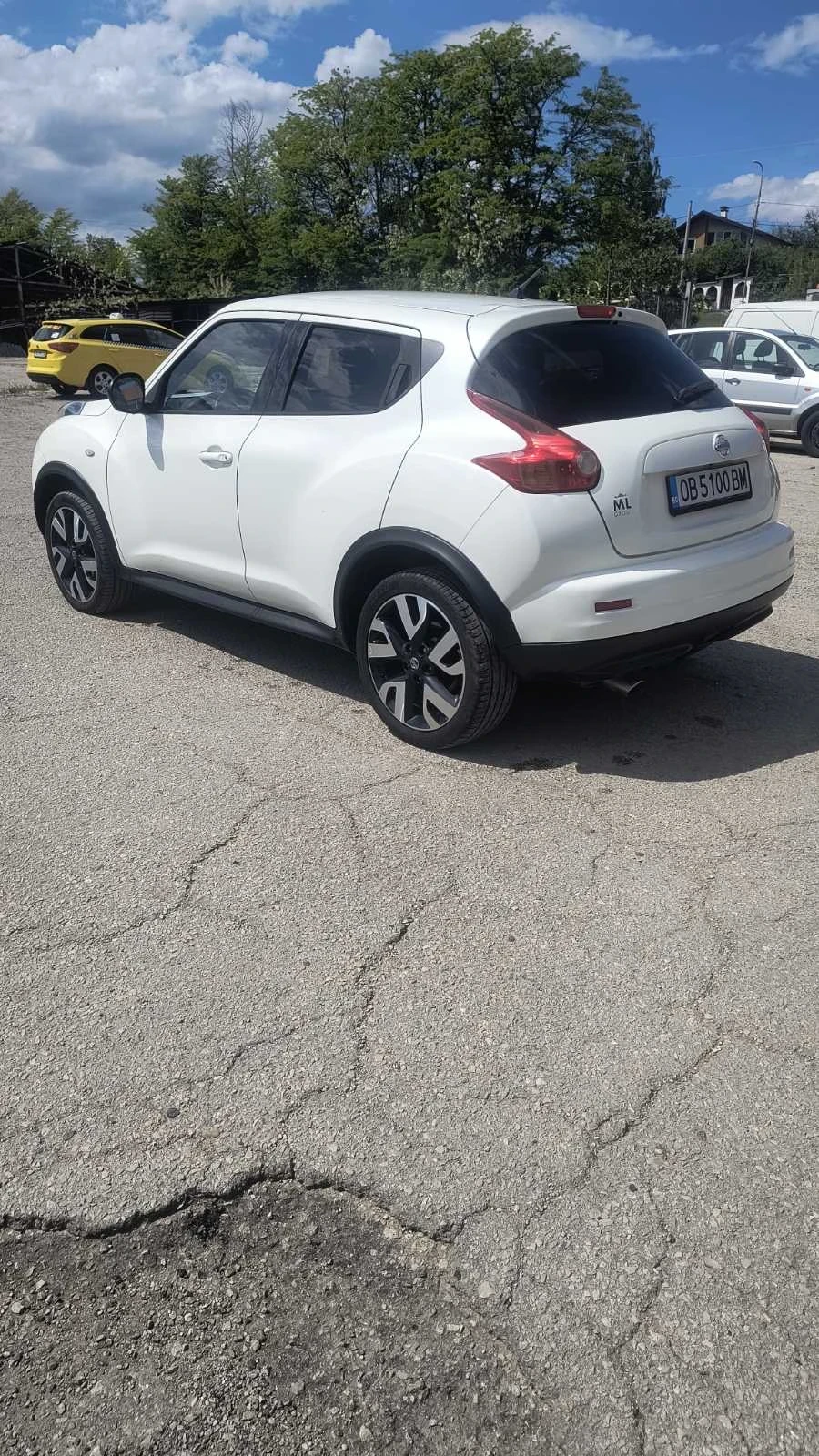 Nissan Juke, снимка 3 - Автомобили и джипове - 54574037