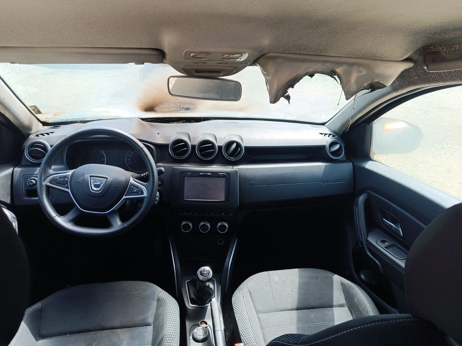 Dacia Duster 1.5 DCI  K9KG658, снимка 5 - Автомобили и джипове - 54866109