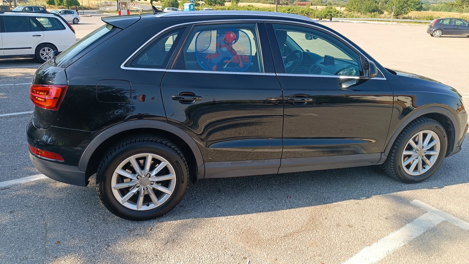 Audi Q3 2.0TDI quattro S-Tronic* Sport* ПЕРФЕКТЕН* , снимка 8 - Автомобили и джипове - 55072618