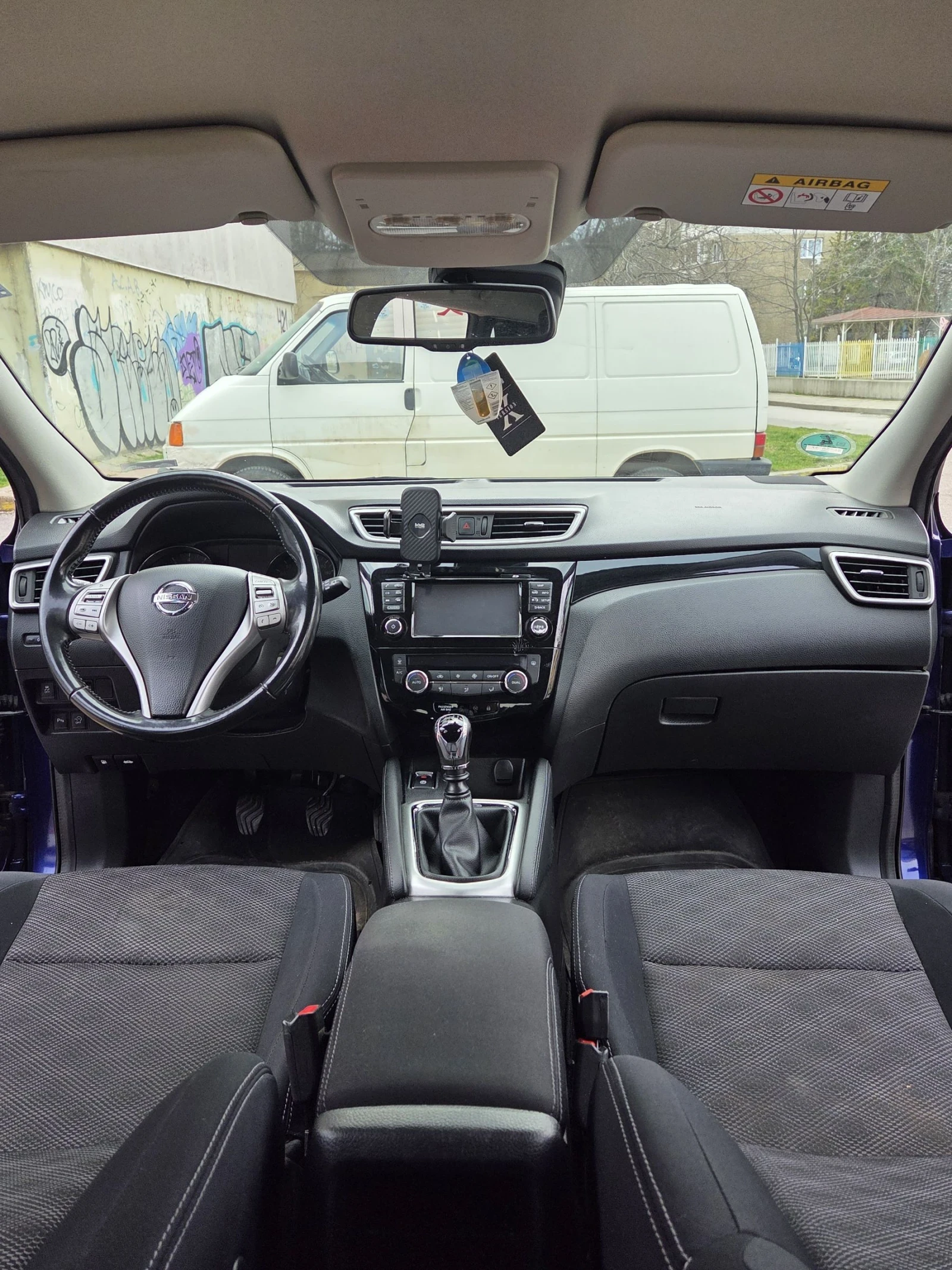 Nissan Qashqai, снимка 9 - Автомобили и джипове - 55104916