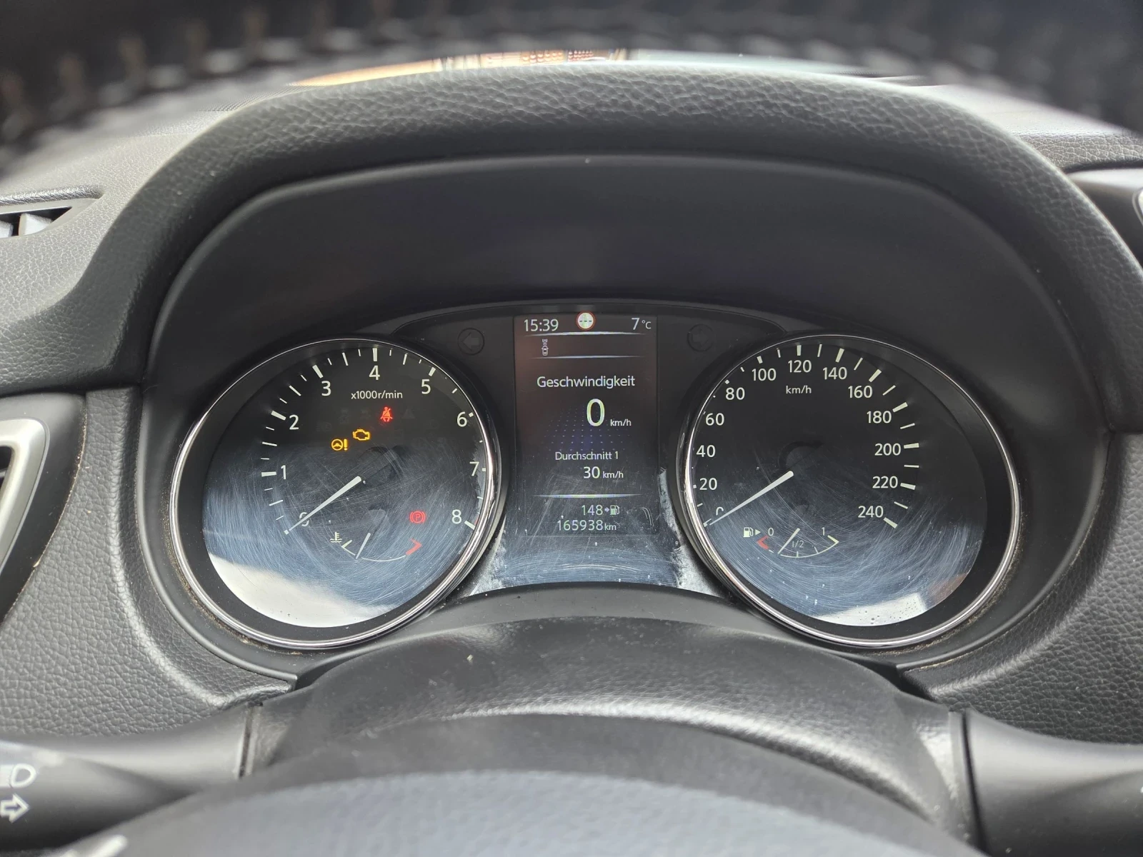 Nissan Qashqai, снимка 12 - Автомобили и джипове - 55104916