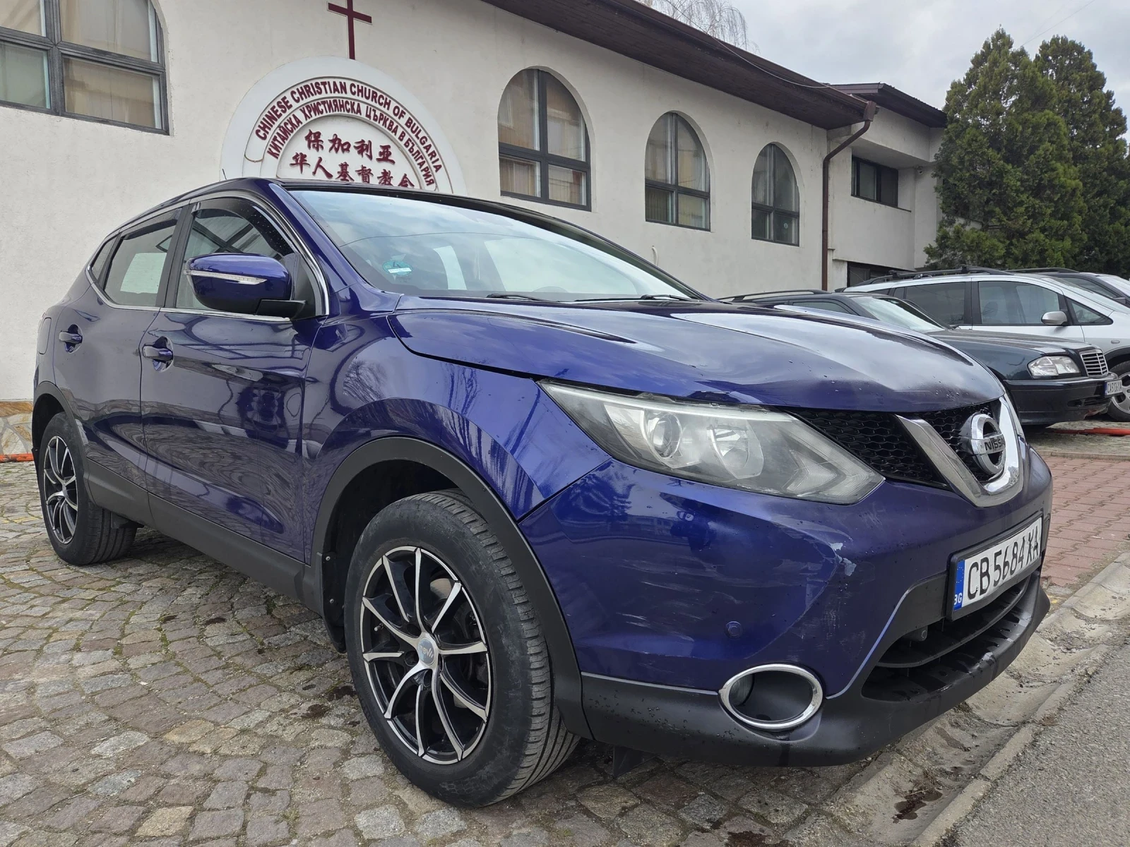 Nissan Qashqai, снимка 3 - Автомобили и джипове - 55104916