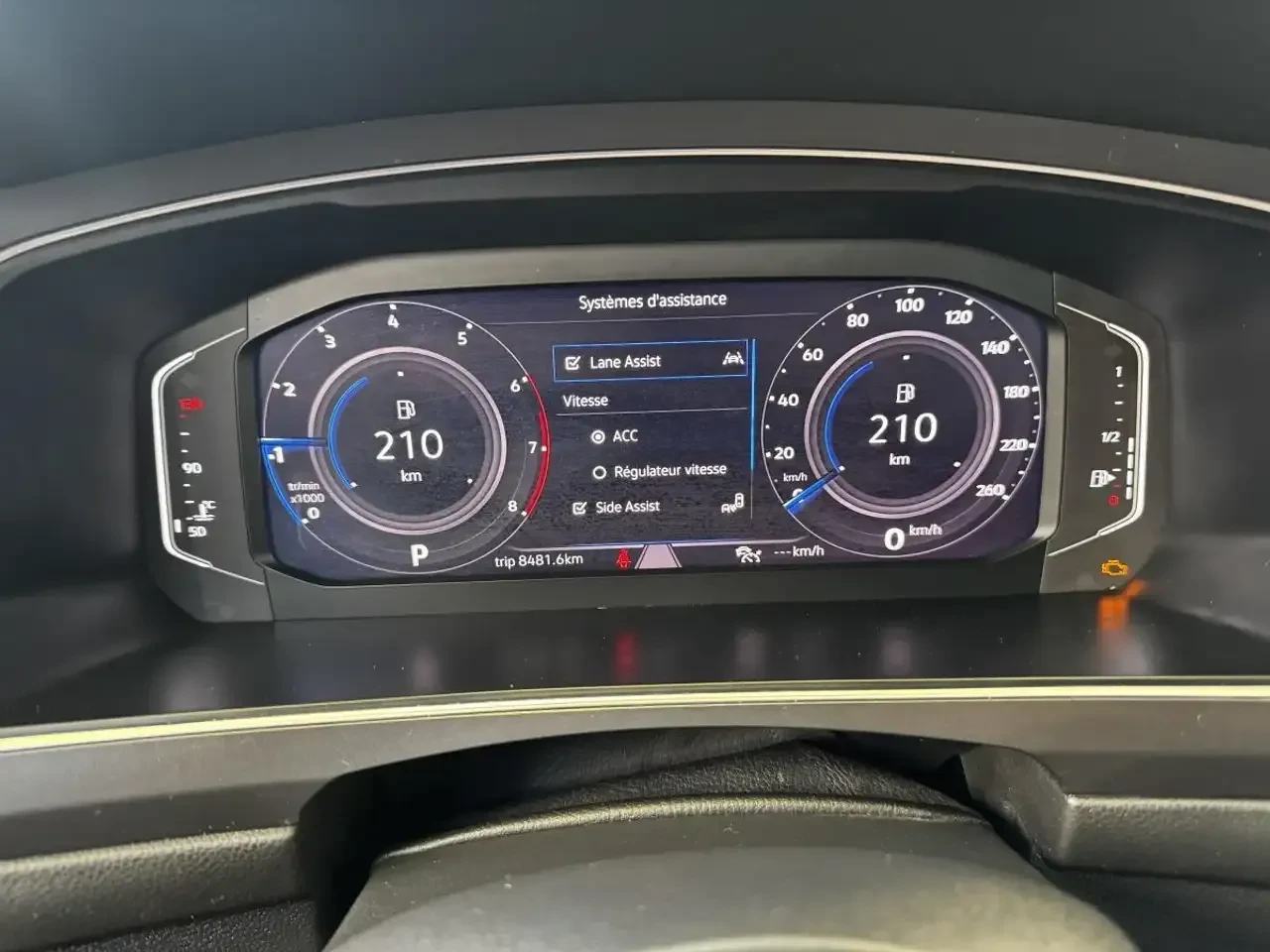 VW Tiguan Highline, снимка 15 - Автомобили и джипове - 55379321