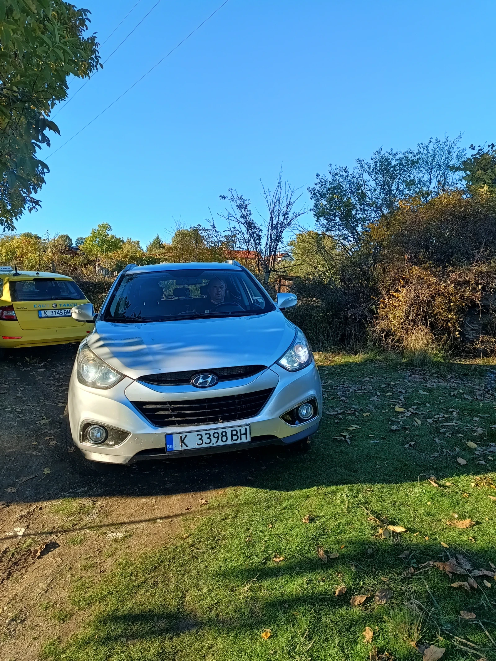 Hyundai IX35, снимка 15 - Автомобили и джипове - 56225548