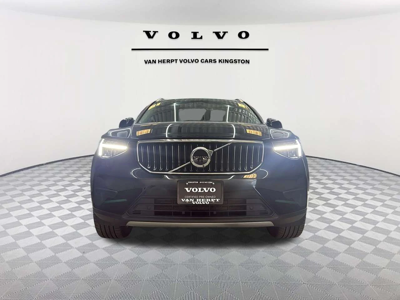 Volvo XC40 Core| CPO with unlimited kms| Wireless charging| 3 | Mobile.bg � ����������� 8
