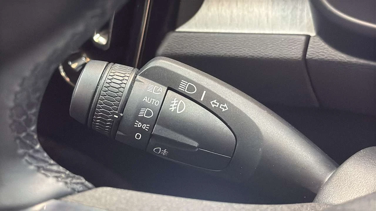 Volvo XC40 Core| CPO with unlimited kms| Wireless charging| 3 | Mobile.bg � ����������� 15