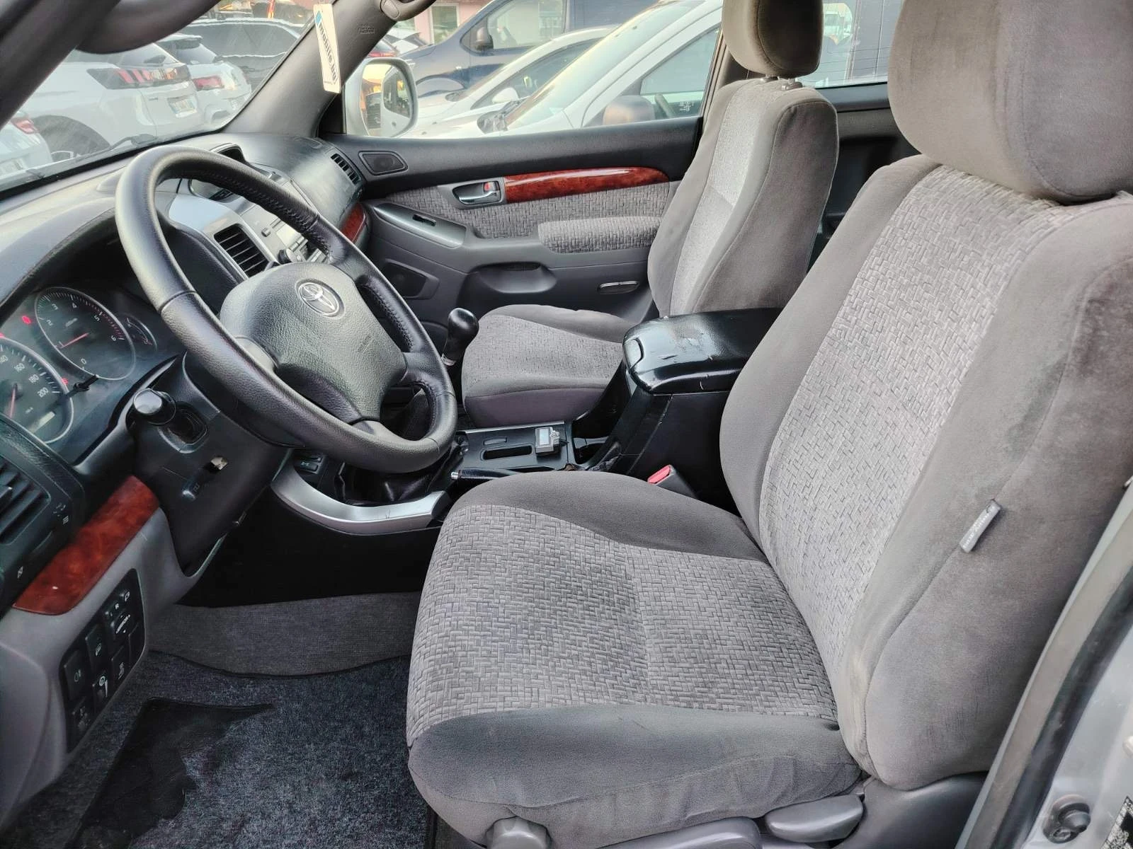 Toyota Land cruiser, снимка 16 - Автомобили и джипове - 56569470