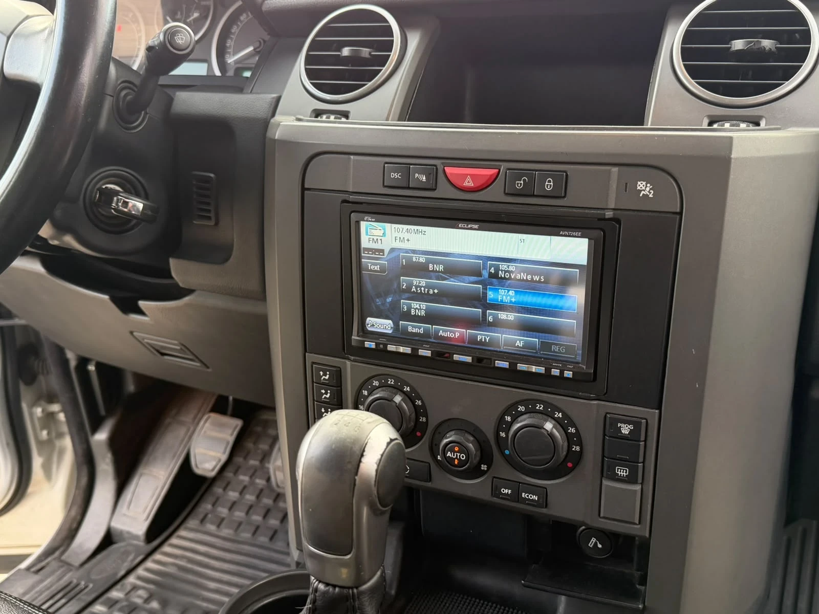 Land Rover Discovery, снимка 12 - Автомобили и джипове - 56588476