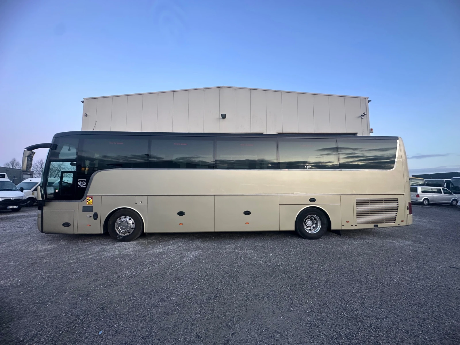 Vanhool Acron 915 Acron, снимка 5 - Бусове и автобуси - 54359454