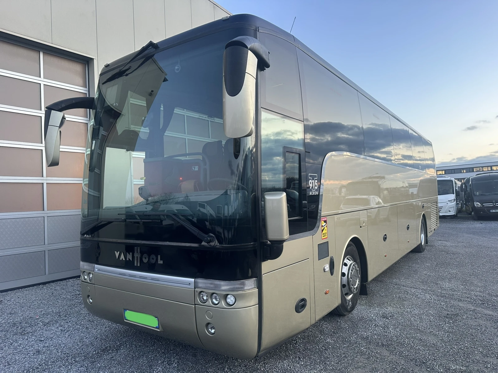 Vanhool Acron 915 Acron, снимка 2 - Бусове и автобуси - 54359454