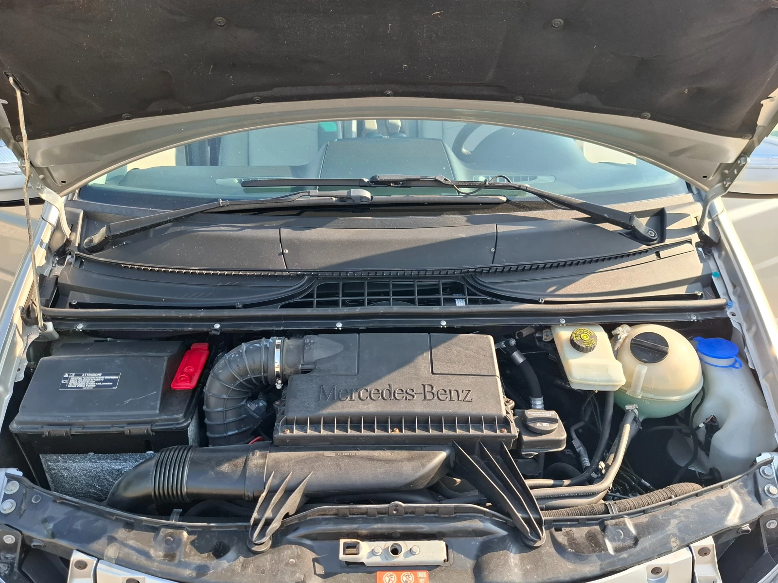 Mercedes-Benz Viano 115CDI/Ambiente/Клима/Кожа/Италия, снимка 17 - Бусове и автобуси - 55345416