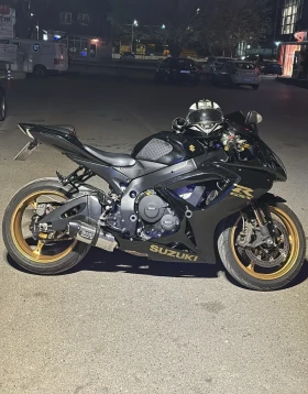 Suzuki Gsxr 750, снимка 1