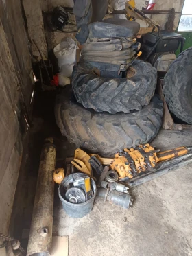 Багер Case 580, снимка 9 - Индустриална техника - 53668875