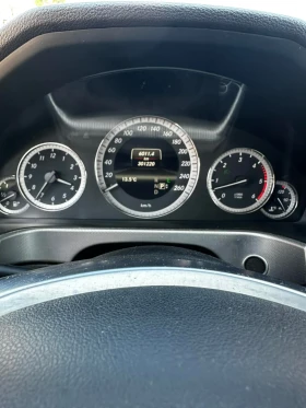 Mercedes-Benz E 350 4matik, снимка 15