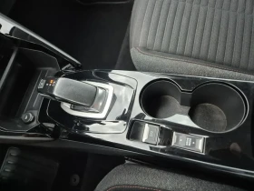Peugeot 208 е, снимка 9
