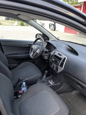 Hyundai I20, снимка 3