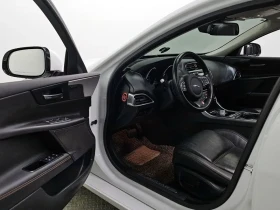 Jaguar XE 20T Prestige, снимка 10