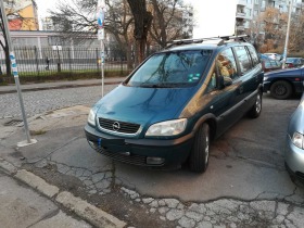 Opel Zafira, снимка 1 - Автомобили и джипове - 45213240
