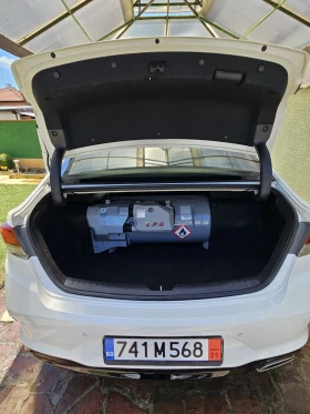 Hyundai Sonata | Mobile.bg    7