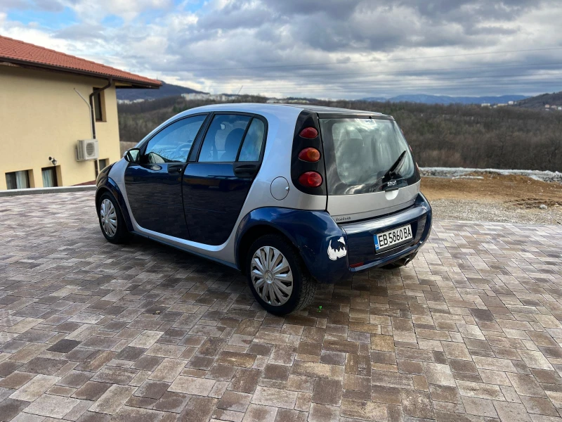 Smart Forfour 1.3, снимка 4 - Автомобили и джипове - 46980120