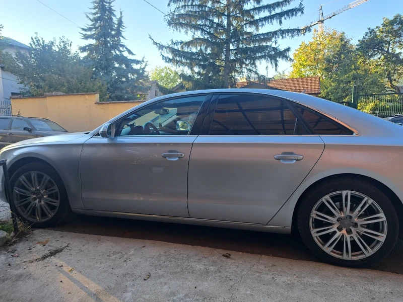 Audi A8, снимка 3 - Автомобили и джипове - 47643946