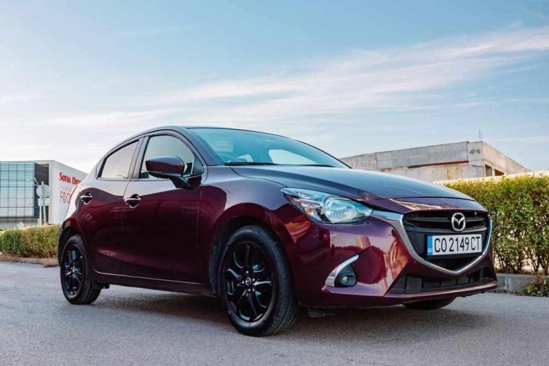 Mazda 2 1.5i-Skyactiv ПРОМО ЧЕРЕН ПЕТЪК!!! 08.11. - 15.11., снимка 7 - Автомобили и джипове - 47802573