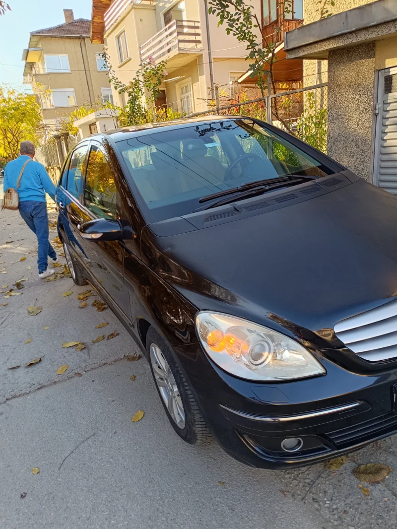 Mercedes-Benz B 200, снимка 9 - Автомобили и джипове - 47804054