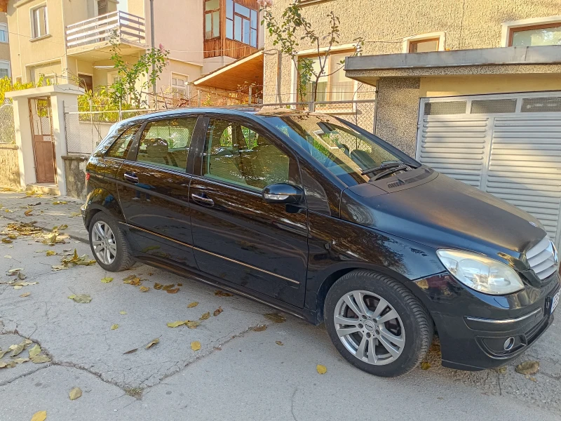 Mercedes-Benz B 200, снимка 8 - Автомобили и джипове - 47804054