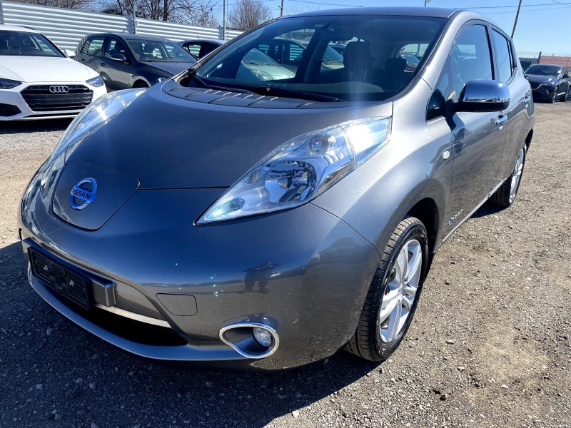 Nissan Leaf  Бонбон внос Италия, снимка 1 - Автомобили и джипове - 49388008