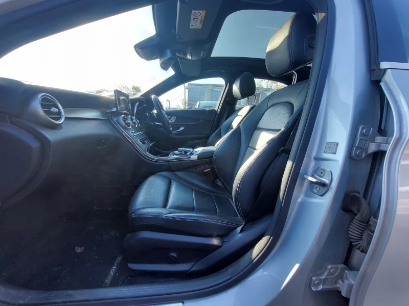 Mercedes-Benz C 220 d W205 AMG Панорама, снимка 11 - Автомобили и джипове - 49824763