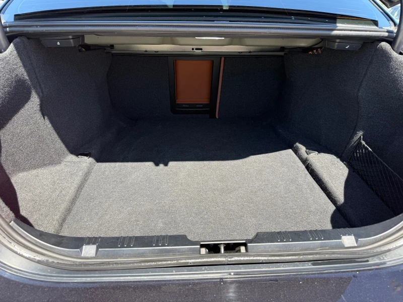 BMW 525 2.5i. N52  M-paket 138000км. Като нова!!!, снимка 16 - Автомобили и джипове - 50036316