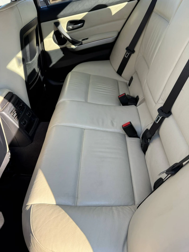 BMW 330, снимка 7 - Автомобили и джипове - 52275919