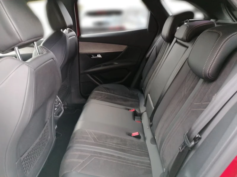 Peugeot 3008 GT/181HP/CAM/MEMO/NAVI/LED/KLESS/CPLAY/335g, снимка 11 - Автомобили и джипове - 51745283