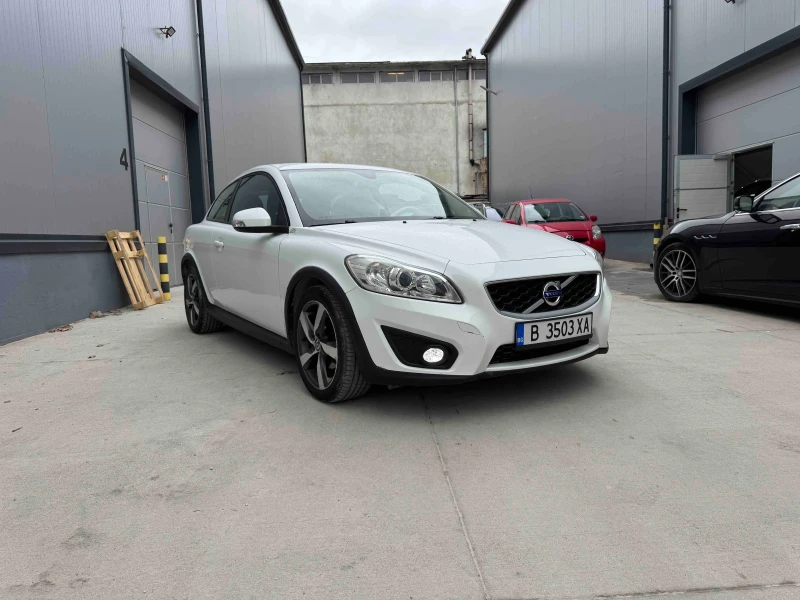 Volvo C30 D2, снимка 2 - Автомобили и джипове - 52996178