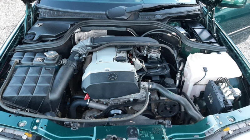 Mercedes-Benz C 180 1.8i  62000км, снимка 17 - Автомобили и джипове - 53036503