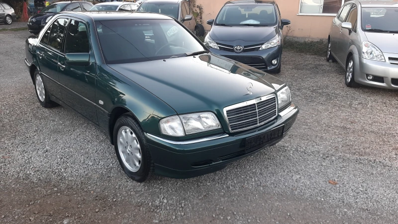 Mercedes-Benz C 180 1.8i  62000км, снимка 2 - Автомобили и джипове - 53036503