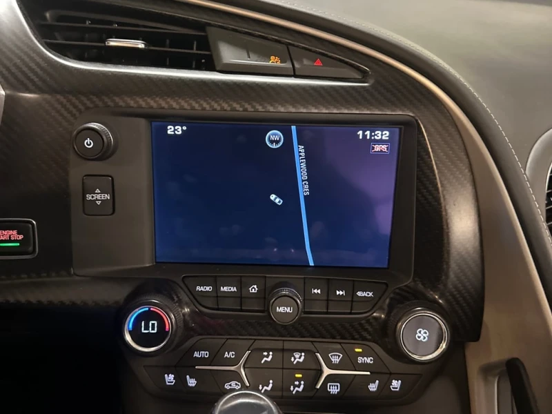 Chevrolet Corvette 2dr Z06 Conv w/3LZ  CARFAX, снимка 8 - Автомобили и джипове - 53262564