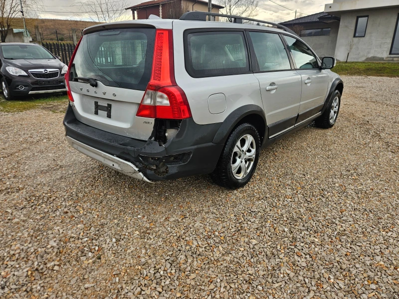 Volvo Xc70  2.4 TDl 4x4  , снимка 3 - Автомобили и джипове - 53339916