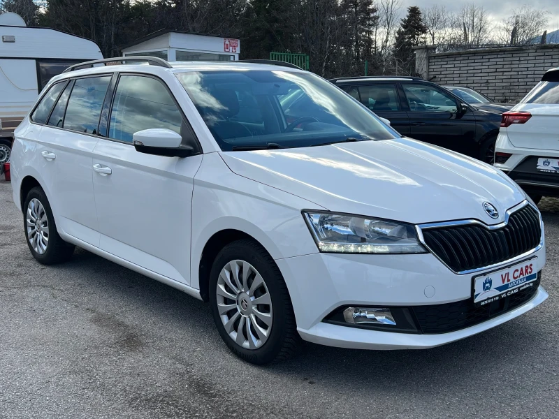 Skoda Fabia, снимка 3 - Автомобили и джипове - 53443180
