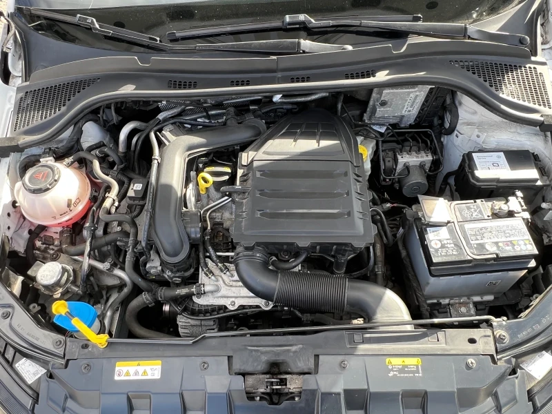 Skoda Fabia, снимка 17 - Автомобили и джипове - 53443180