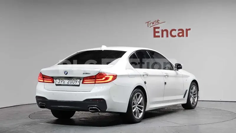 BMW 530 ОБДУХВАНЕ| 360| HEAD-UP| ВКЛ. ТЕХНОТЕСТ, снимка 3 - Автомобили и джипове - 54360682
