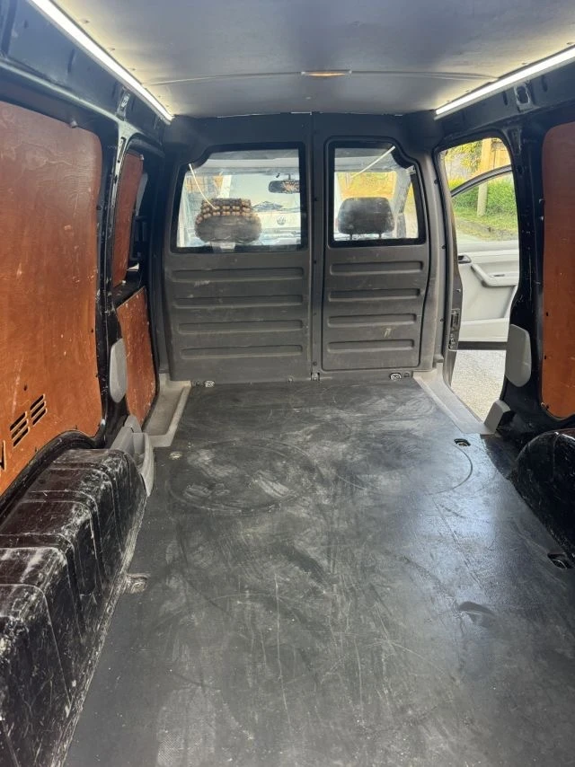 VW Caddy 1.9TDI , снимка 2 - Автомобили и джипове - 55544674